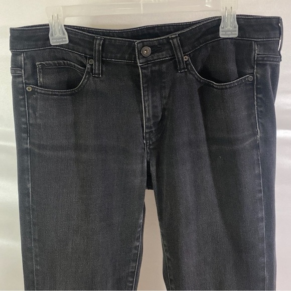 Uniqlo Men's 30 Black Skinny Jeans - Picture 3 of 9